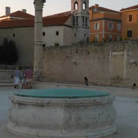 & Linda & Mario 3* Ζαντάρ