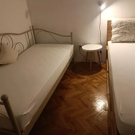 & Linda & Mario Gasthuis