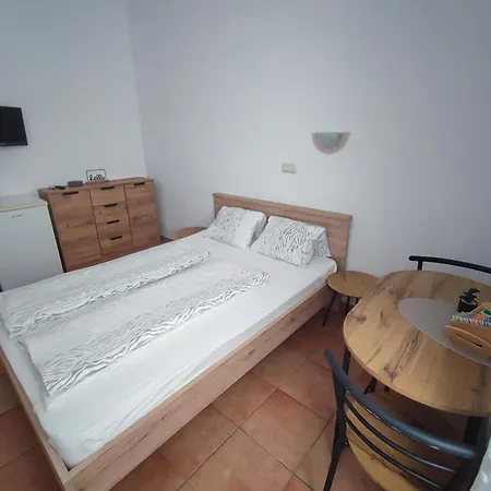 Gasthuis & Linda & Mario Zadar